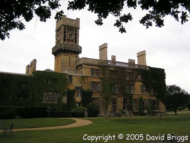 Shuttleworth College